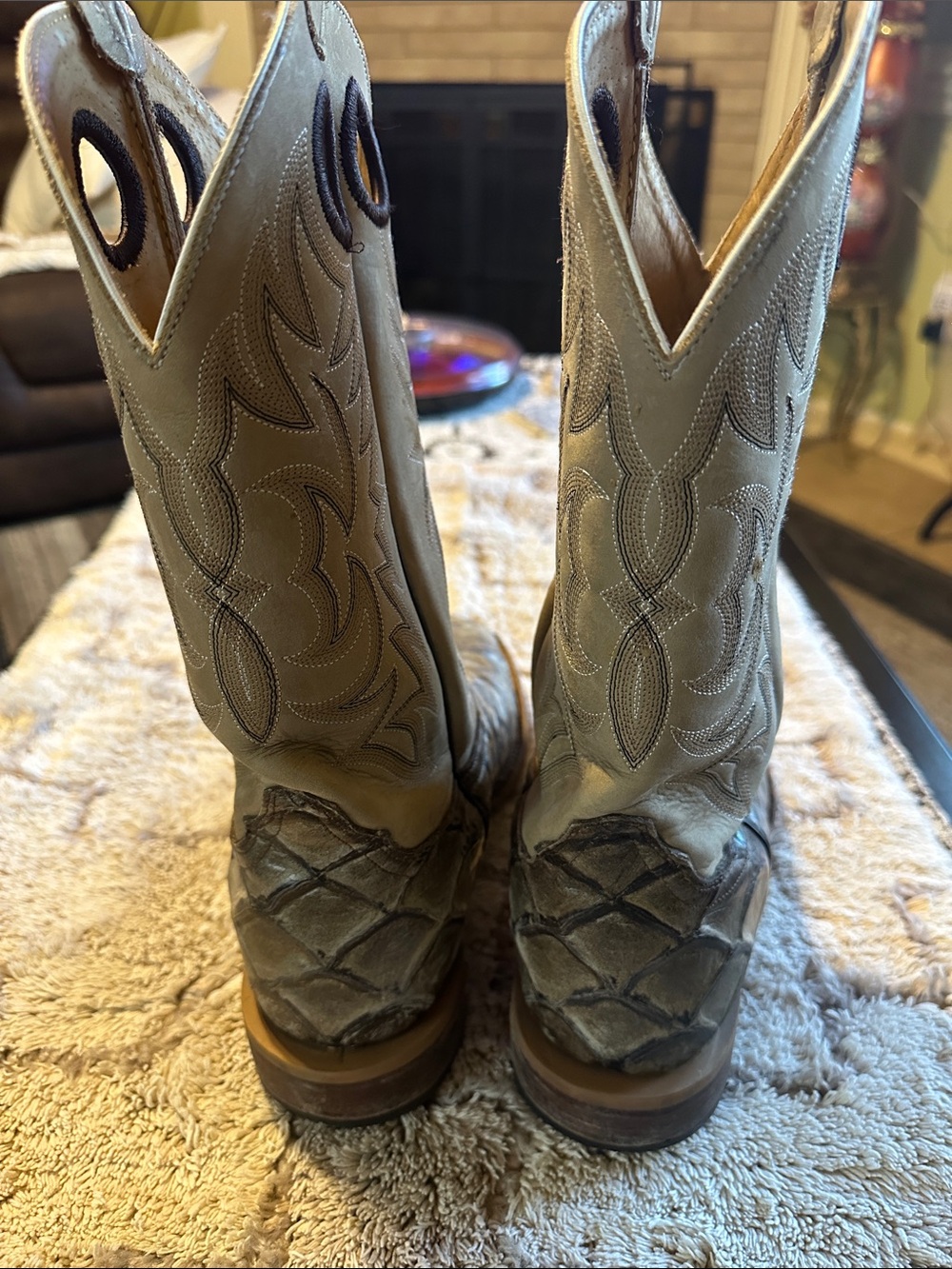 Cavender's Men's Western Boots in Taupe and Brown - Picture 6 of 12